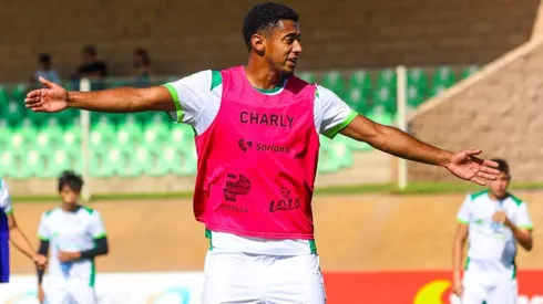 Choco Lozano vive una dura situación en el Santos Laguna de México.