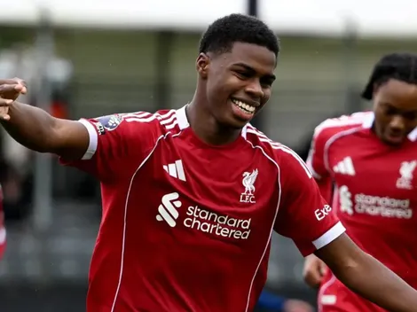 Mientras Honduras lo busca, Keyrol Figueroa recibe determinante mensaje de jugador del Liverpool