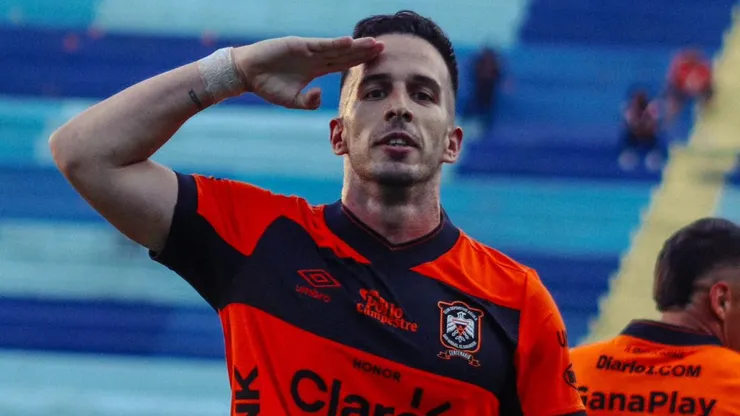 El exjugador de River palpita su primer clásico en El Salvador