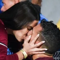 Esposa de Luis Paradela se mete en polémica arbitral