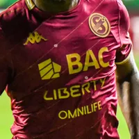 Saprissa lo dejó ir, llegó hace días a su nuevo equipo y ahora podría volver a cambiar de club