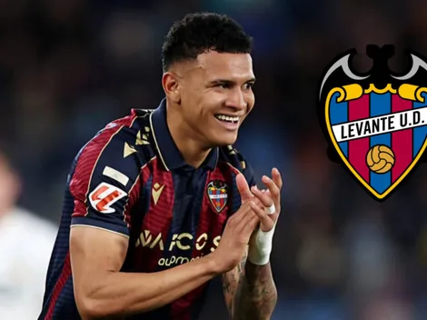 “Lo voy a matar”: Kervin Arriaga recibe dura advertencia en el Levante tras castigo por expulsión