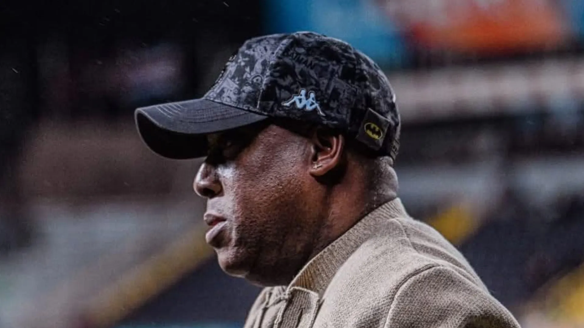 Hernán Medford recibió una mala noticia.