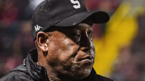 Hernán Medford no tendrá a dos grandes figuras en el equipo inicial.