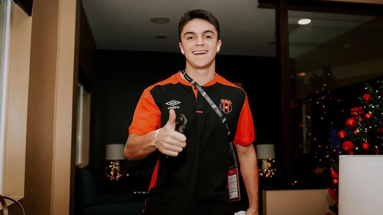 Van der Putten es el jugador más valioso de Alajuelense (LDA).