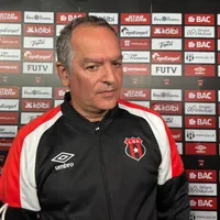 Joseph Joseph tomaría una tajante decisión contra el arbitraje por la derrota de Alajuelense