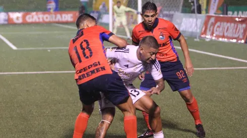 En Vivo Comunicaciones vs. Municipal