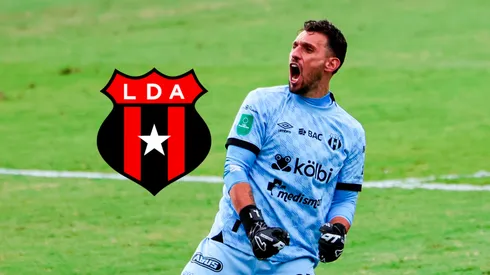 Un ex portero criticó la decisión.