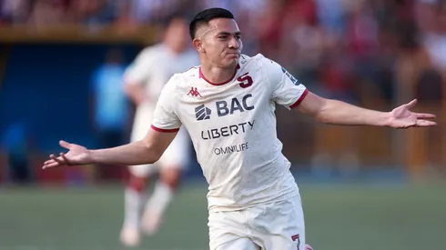 El pinolero debutó en la red.