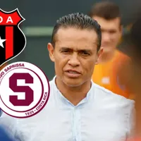 Paté Centeno le dejó una advertencia a Alajuelense que sorprende a Saprissa