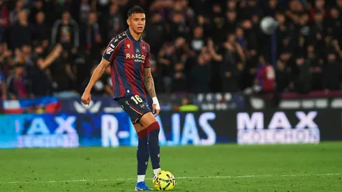 Kervin Arriaga durante un juego en LaLiga de España. Foto: Estadio Deportivo.