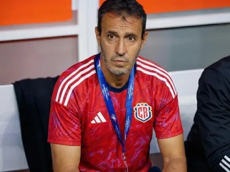 Bocha Batista tendrá ticos en un staff técnico