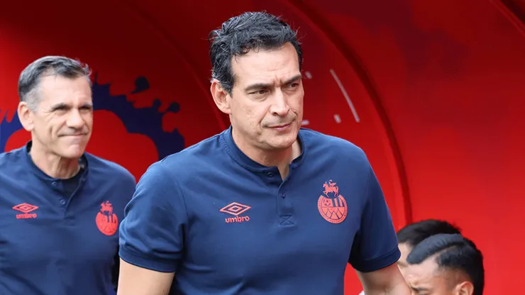 Los rojos con plantel reducido