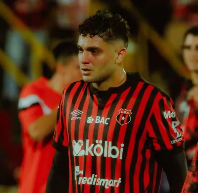 Villalobos lleva dos partidos apartado (María Paula Villalobos).