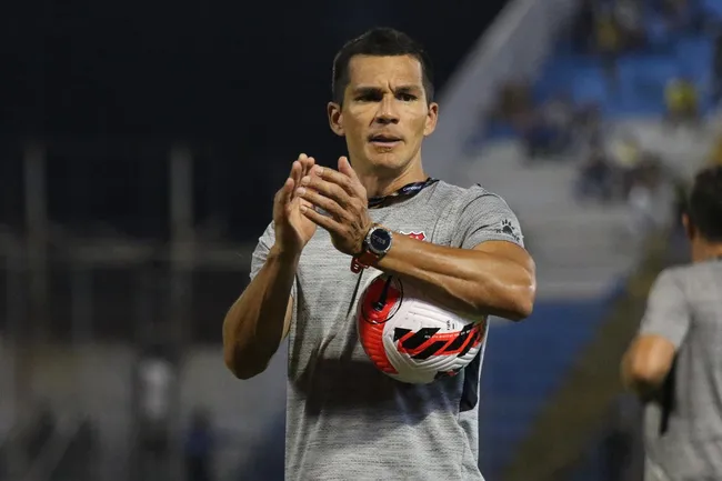 Wardy Alfaro sueña con ser DT en Alajuela (CR Hoy).