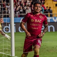 El polémico gesto de Gerson Torres contra la afición de Saprissa