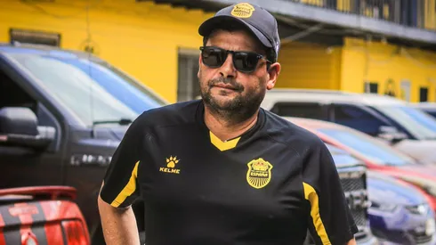 Jeaustin Campos recibe una noticia que cae como balde de agua fría en Real España.