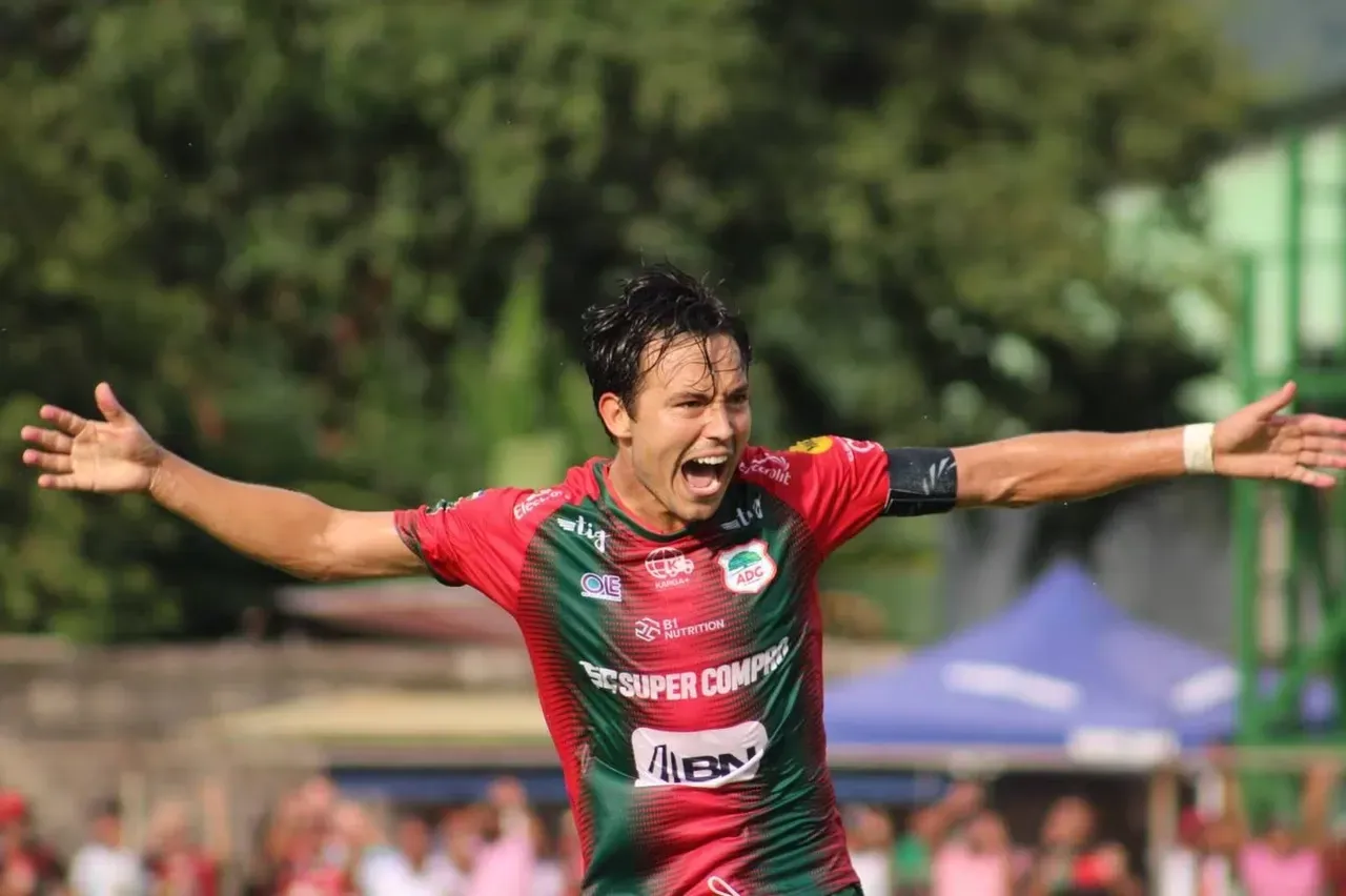 Cubo Torres estuvo 16 meses sin jugar (ADG).