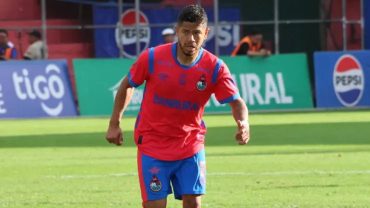 El jugador fue víctima de la violencia