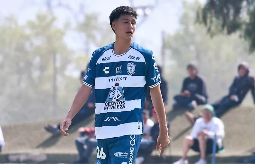 Daniel Méndez con la Sub-23 de Pachuca.