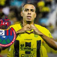 “No entendí”: DT español defiende a Eddie Hernández y manda mensaje que apunta a Municipal