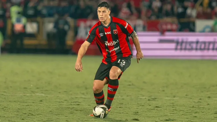 Alexis Gamboa salió lesionado y no se sabe cuándo volverá.