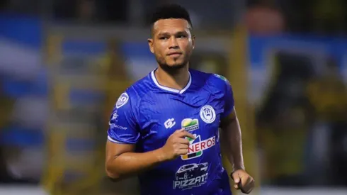 Rolando Blackburn regresó a Honduras para una segunda etapa que no fue la mejor. Foto: Victoria.
