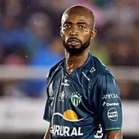 Mientras el DT lo sacó de Antigua; Gerson Chávez da la sorpresa y ficha por inesperado club en el Clausura 2026