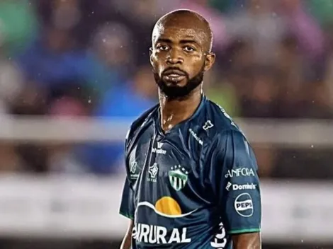 Mientras el DT lo sacó de Antigua, Gerson Chávez da la sorpresa y ficha por inesperado club en el Clausura 2026