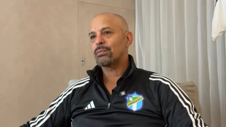 Se le escapa el sueño al entrenador