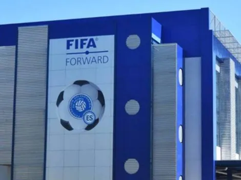 FIFA toma decisión que obliga a El Salvador a hacer cambios drásticos en su Selección Nacional