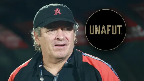 Los manudos sufren en el Clausura.