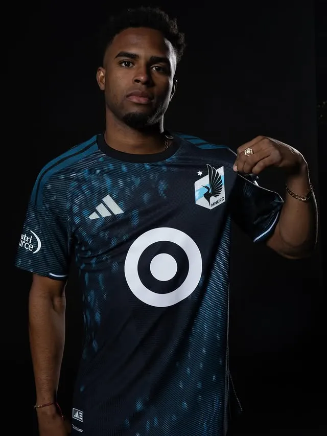 Kenyel Michel, ex Alajuelense (Minnesota United).