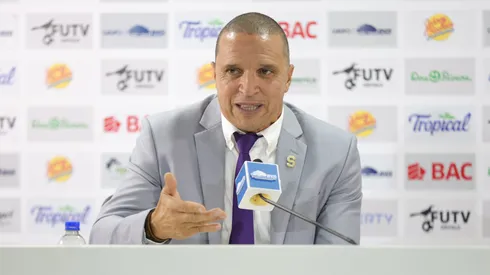 Erick Lonnis contó el importante trabajo que hacen en Saprissa.