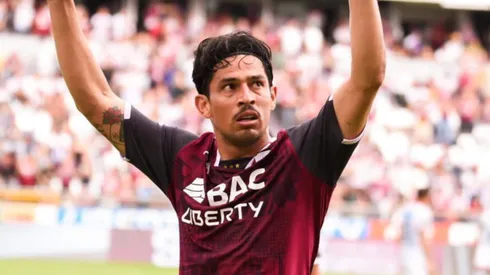 Ariel Rodríguez recibió el apoyo de un ídolo morado.