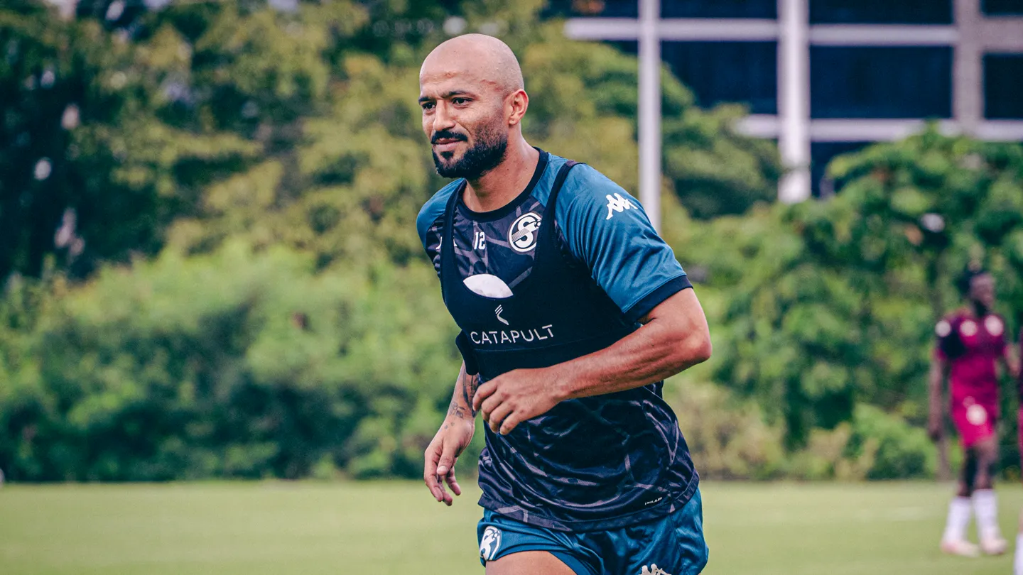 Ricardo Blanco renovó a principios de 2025, pero solo por seis meses (Saprissa).