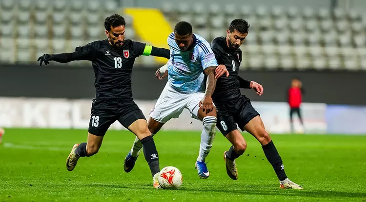 Costa Rica viene de empatar 2-2 ante Jordania.