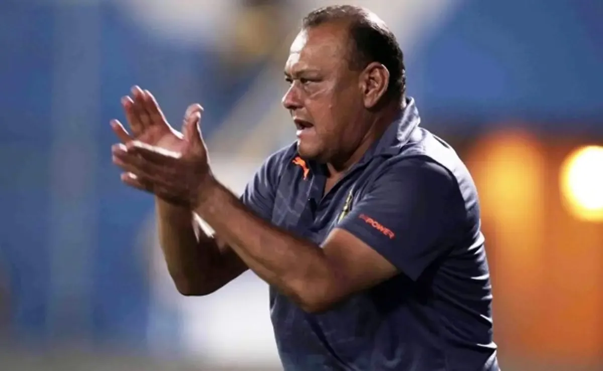 Carlos Orlando Cabellero criticó de forma dura a la gestión española que ha llegado a Honduras. Foto: Diez.