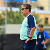 Bolillo Gómez envía recadito a los periodistas de El Salvador tras vencer a Martinica