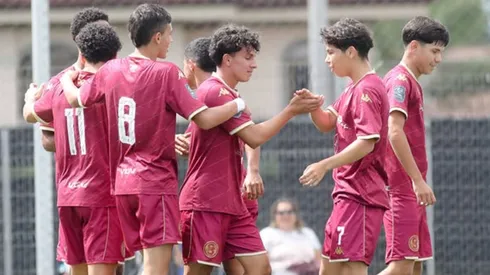 El futuro de ocho promesas quedó asegurado.