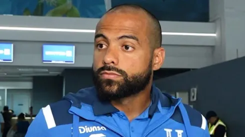 Edrick Menjívar fue titular en el empate de Honduras 2-2 vs. Perú en Leganés, España. Foto: Mi Pasión.