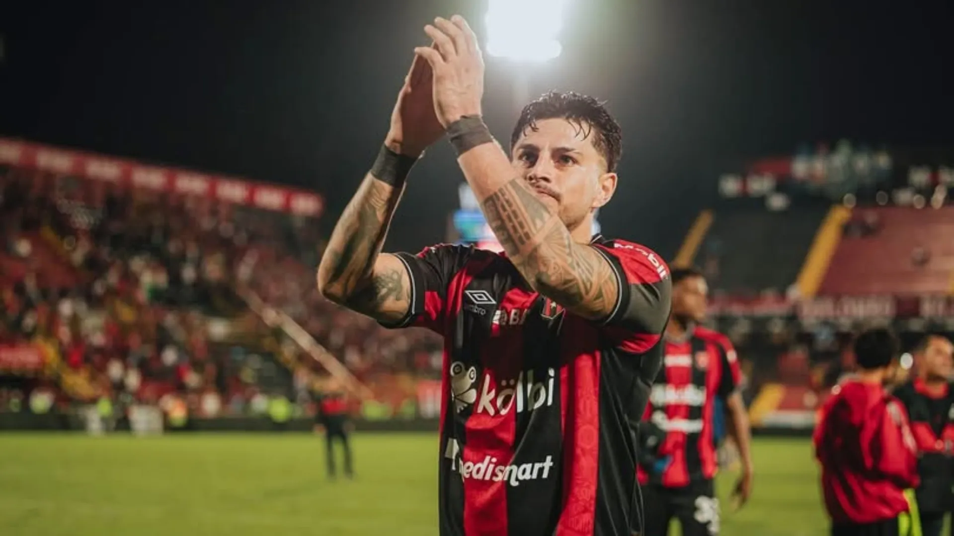 Ronald Matarrita renovará su contrato con Alajuelense.