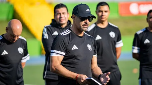 Los cremas esperan cerrar su fichaje extranjero