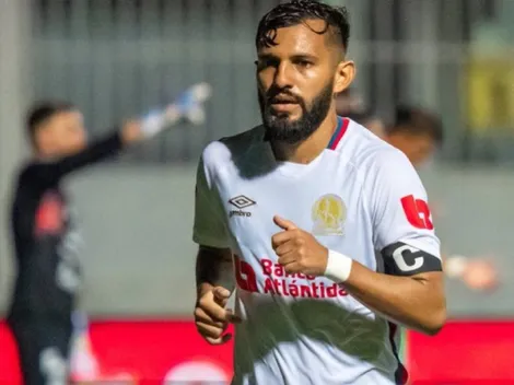 Olimpia toma determinación con Jorge Álvarez tras ausencia en la Selección de Honduras