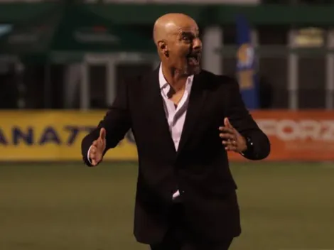 Comunicaciones y el Fantasma Figueroa se ven envueltos en polémica tras el triunfo ante Mixco