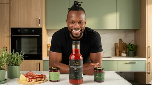 Kendall Waston tiene un nuevo emprendimiento.