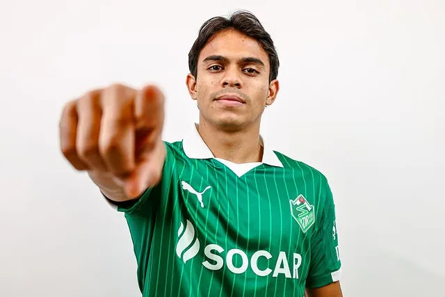 Aarón Suárez nunca se consolidó en el fútbol turco (Instagram).