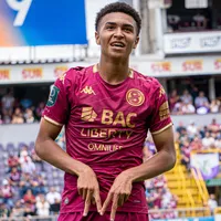 Kenay Myrie le da la mejor noticia a Saprissa después de su debut en Europa