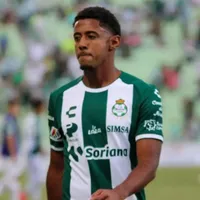 Choco Lozano podría sufrir impacto directo en su futuro tras sentencia del Santos Laguna en México