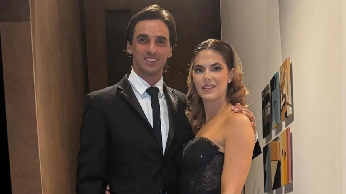 Bryan Ruiz no dudó en dar un paso al costado por su esposa.